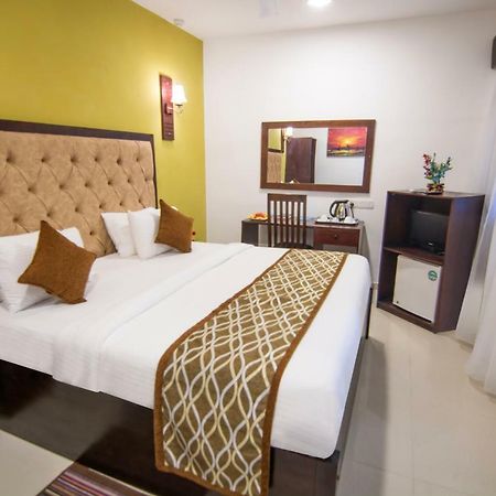 Mount Breeze Hotel Dehiwala-Mount Lavinia Exterior foto