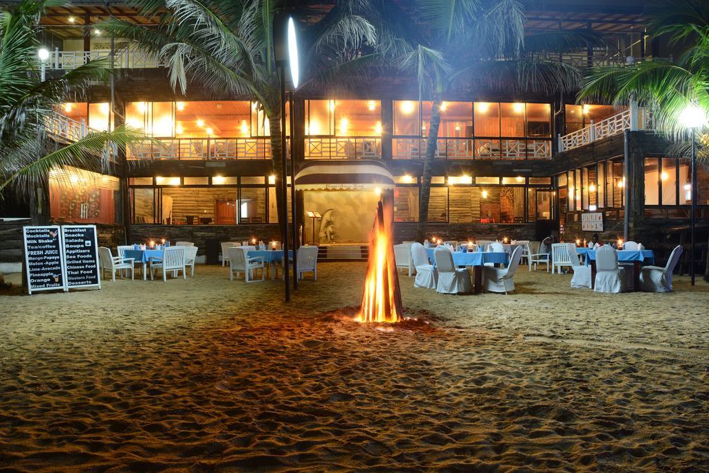 Mount Breeze Hotel Dehiwala-Mount Lavinia Exterior foto