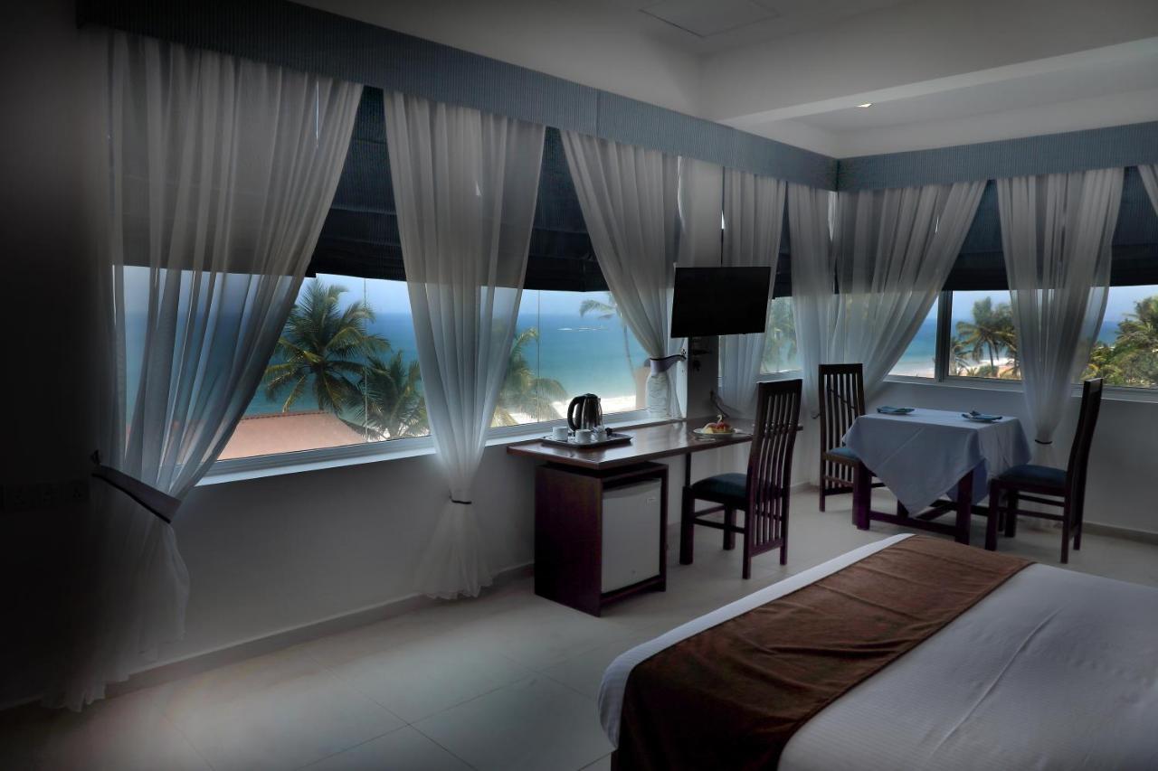 Mount Breeze Hotel Dehiwala-Mount Lavinia Exterior foto