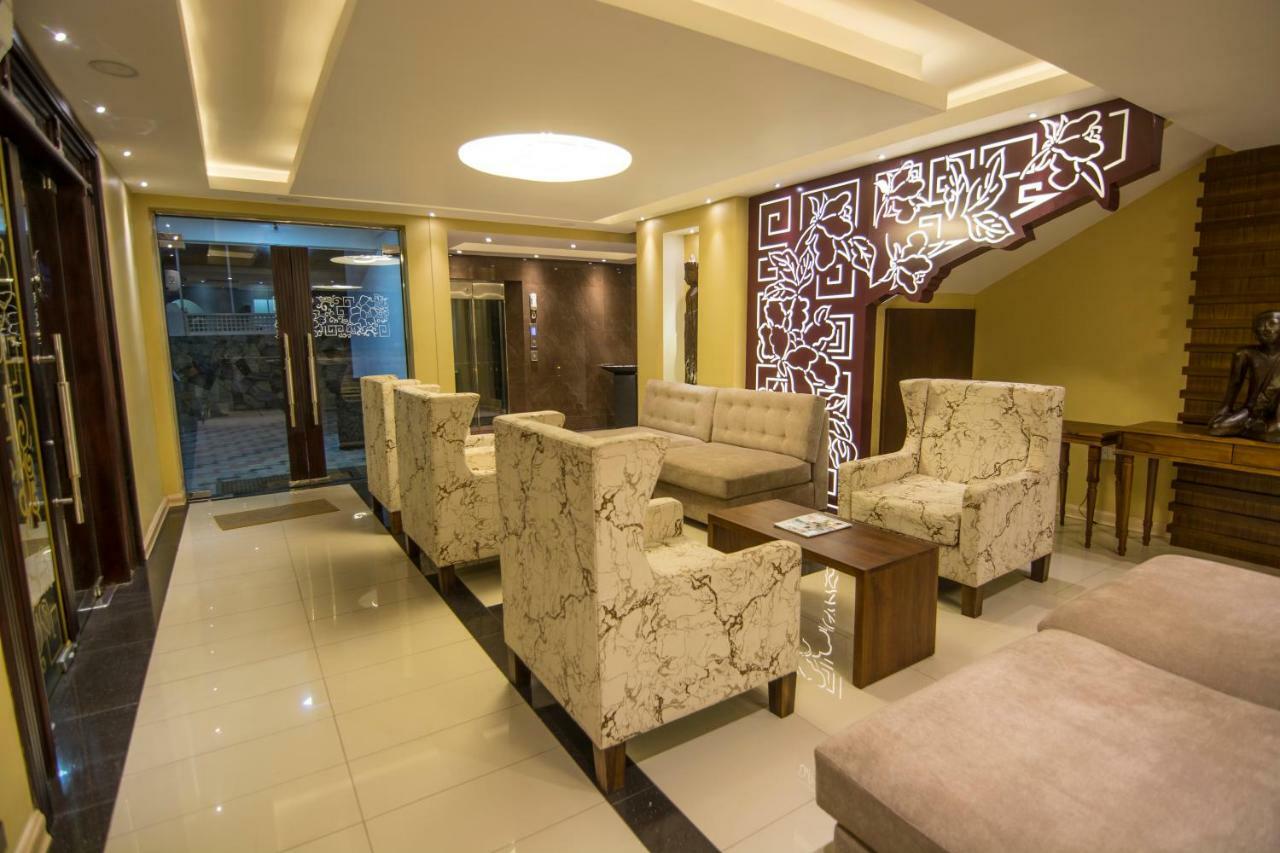 Mount Breeze Hotel Dehiwala-Mount Lavinia Exterior foto